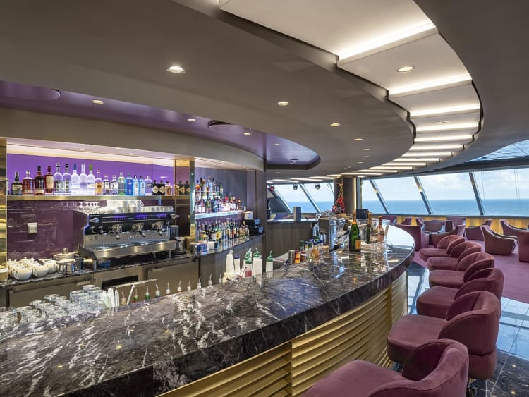 MSC Bellissima: MSC Yacht Club - Top Sail Lounge