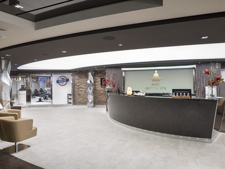 MSC Bellissima: MSC Aurea Spa Rezeption