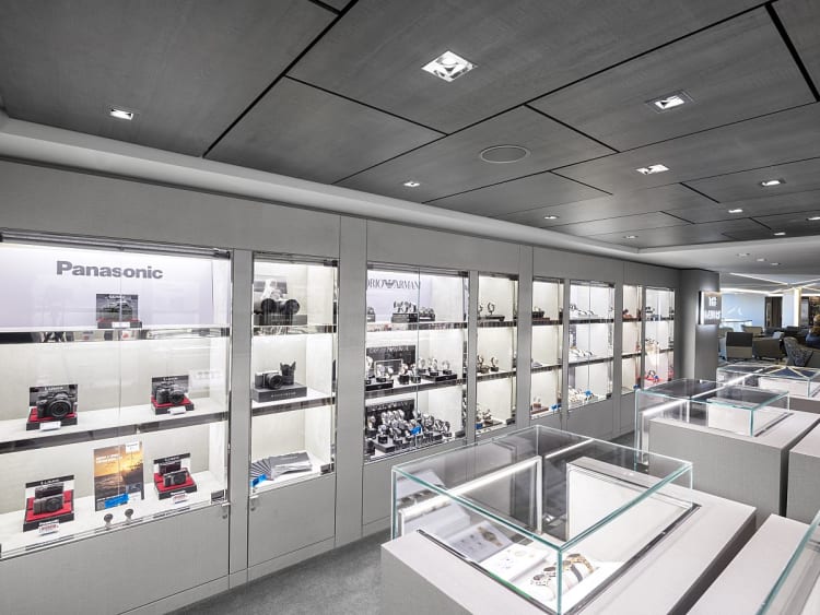 MSC Bellissima: The Gallery Shop