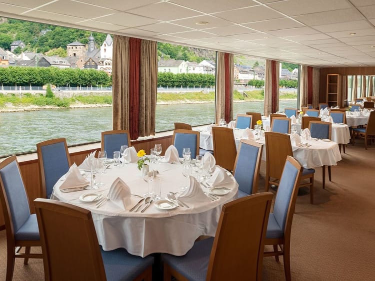 Rhein Symphonie: Panorama Restaurant