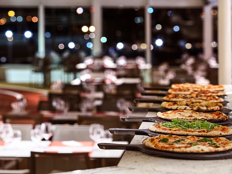 Silver Muse: Spaccanapoli Restaurant auf Deck 11