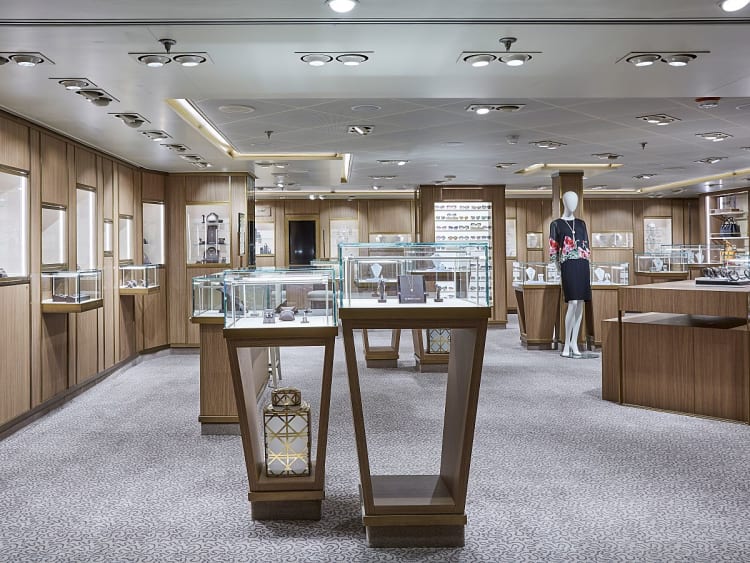 Silver Muse: Boutique auf Deck 8