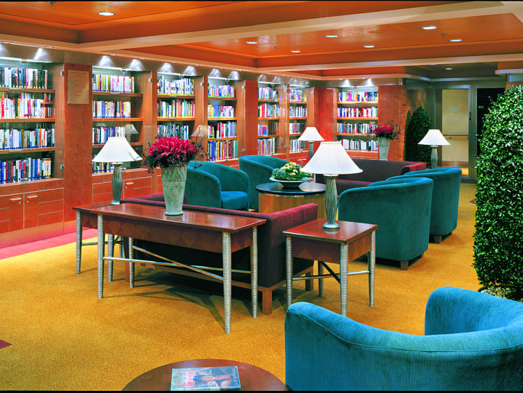 Norwegian Star: The Library Bibliothek