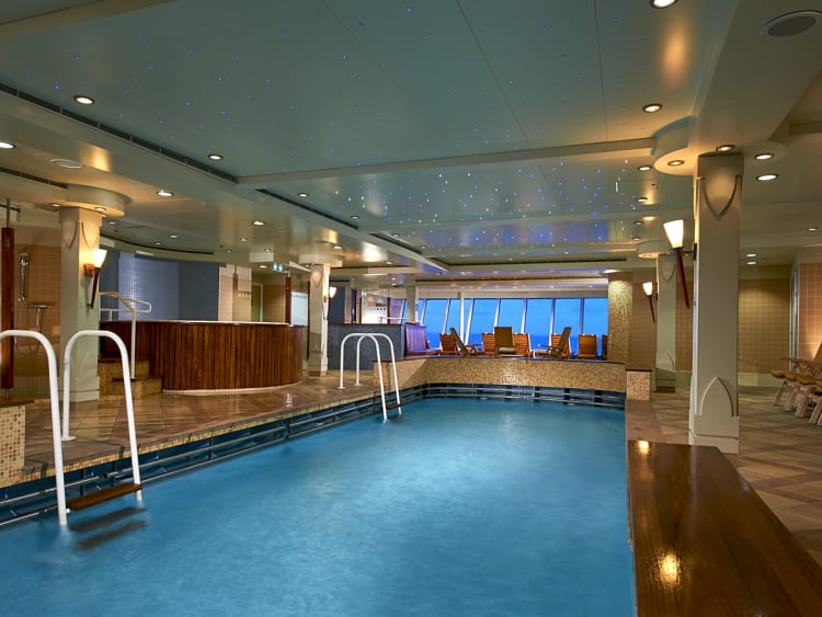 Norwegian Star: Spabereich Pool
