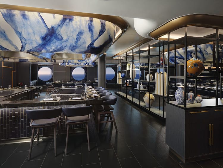 Norwegian Viva: Hasuki Restaurant