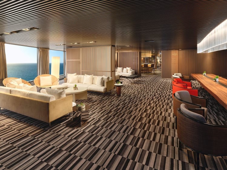 Norwegian Viva: Haven Lounge