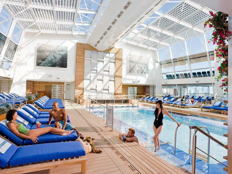 Celebrity Solstice: Solarium Pool