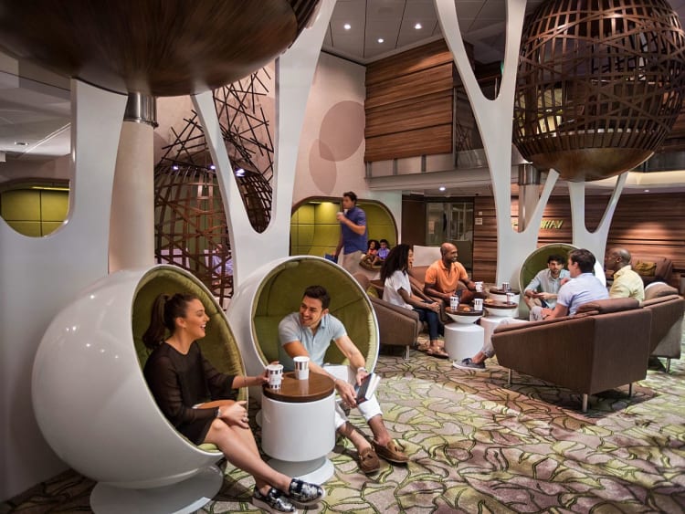 Celebrity Solstice: Lounge