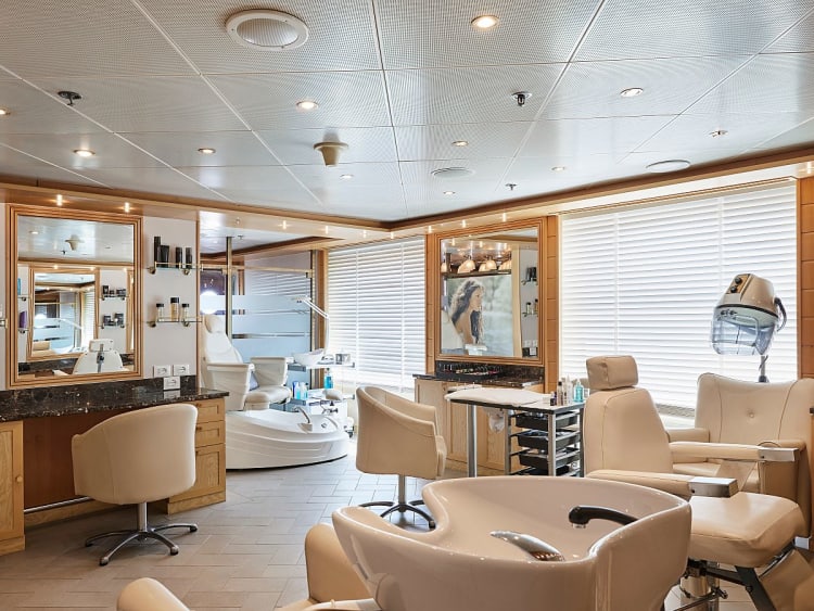 Silver Cloud: Zagara Spa Beauty Salon auf Deck 7