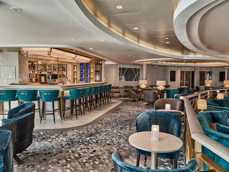 Silver Endeavour: Explorer Lounge auf Deck 4