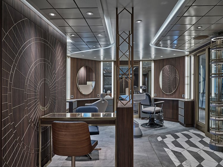 Silver Endeavour: Sch&ouml;nheitssalon auf Deck 5