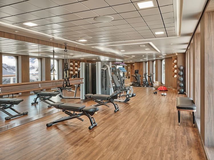 Silver Endeavour: Fitnessstudio auf Deck 5