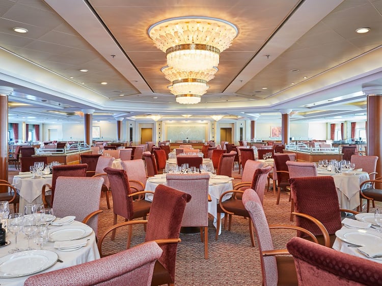 Silver Shadow: The Restaurant auf Deck 4