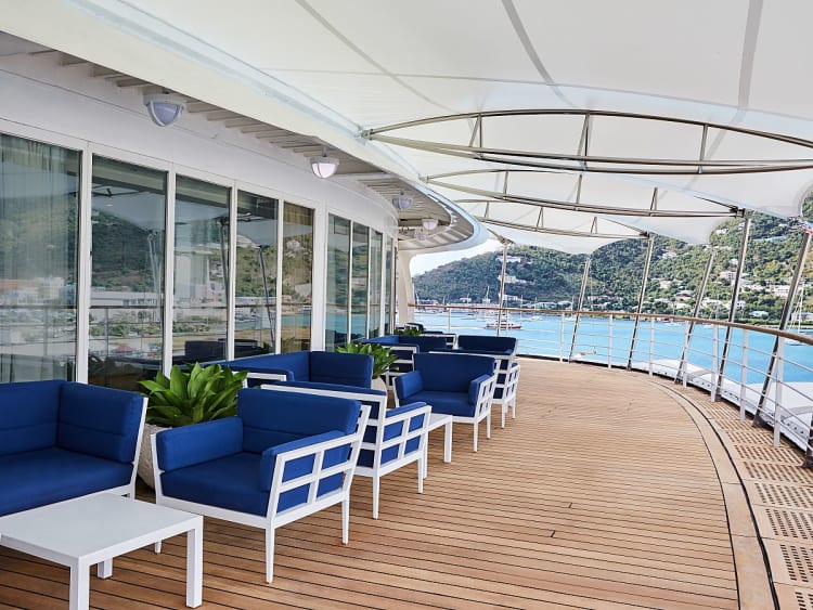 Silver Shadow: Panorama Lounge Au&szlig;enbereich auf Deck 8