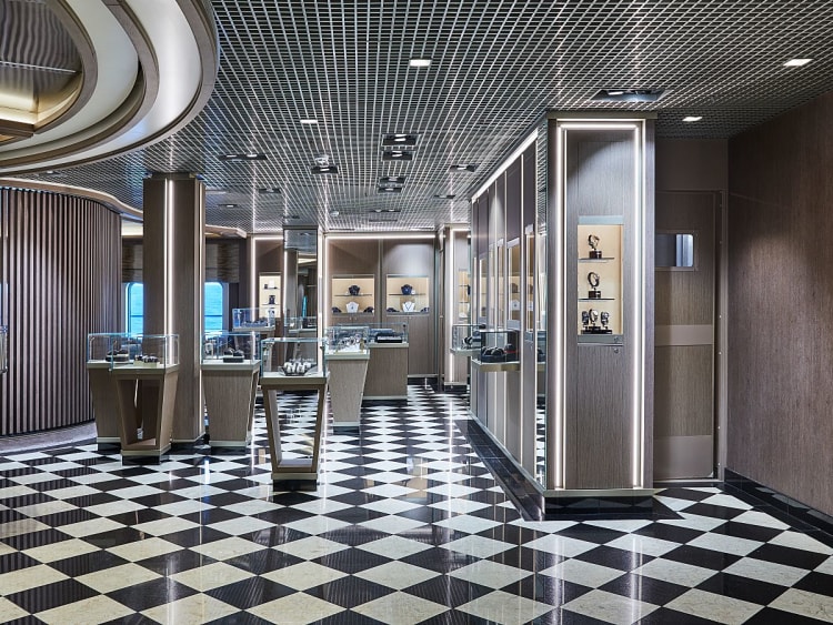 Silver Shadow: Boutique auf Deck 5