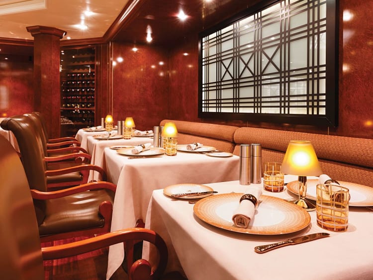 Silver Spirit: La Dame Restaurant auf Deck 4