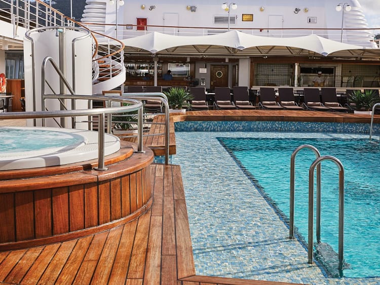 Silver Wind: Pool Deck