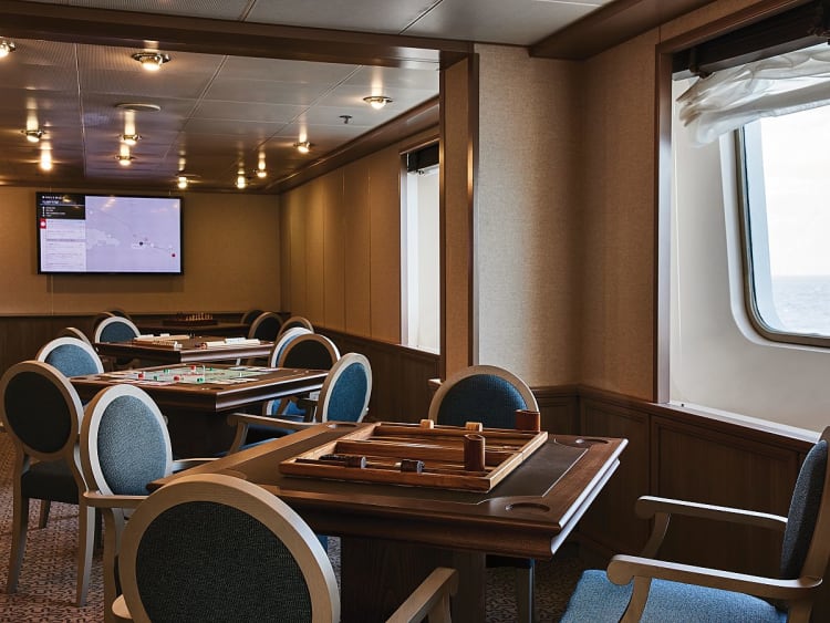 Silver Wind: Kartenzimmer und Spielebereich