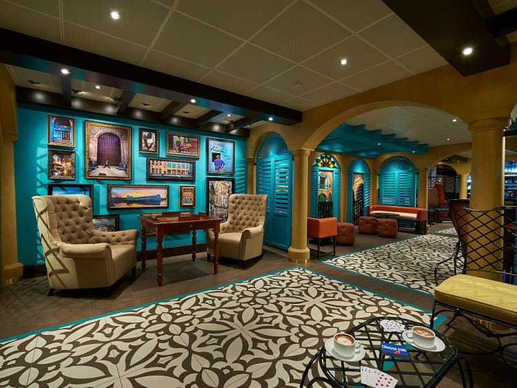 Carnival Horizon: Havana Bar Eingang