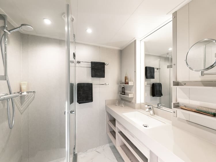 A-ROSA SENA: Bad (Beispielbild)