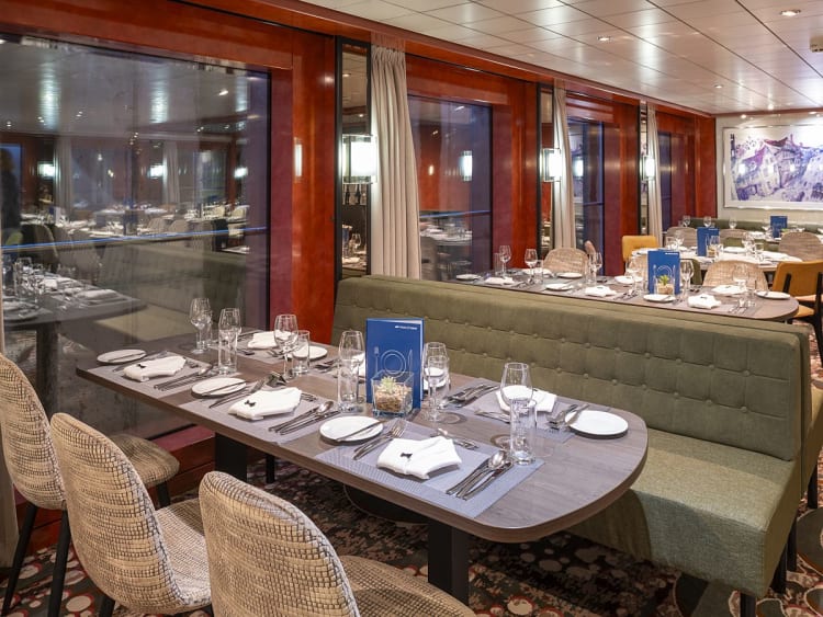 Belvedere: Panorama- Restaurant auf dem Oberdeck