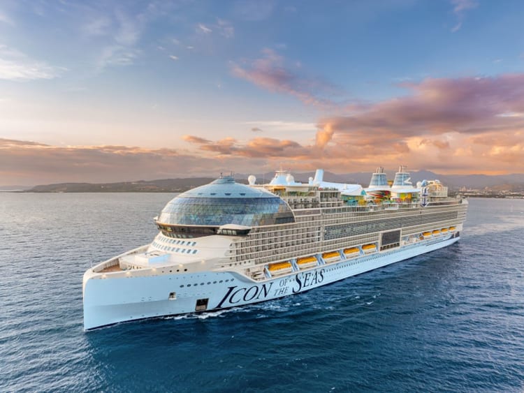 Icon of the Seas: Frontansicht Schiff
