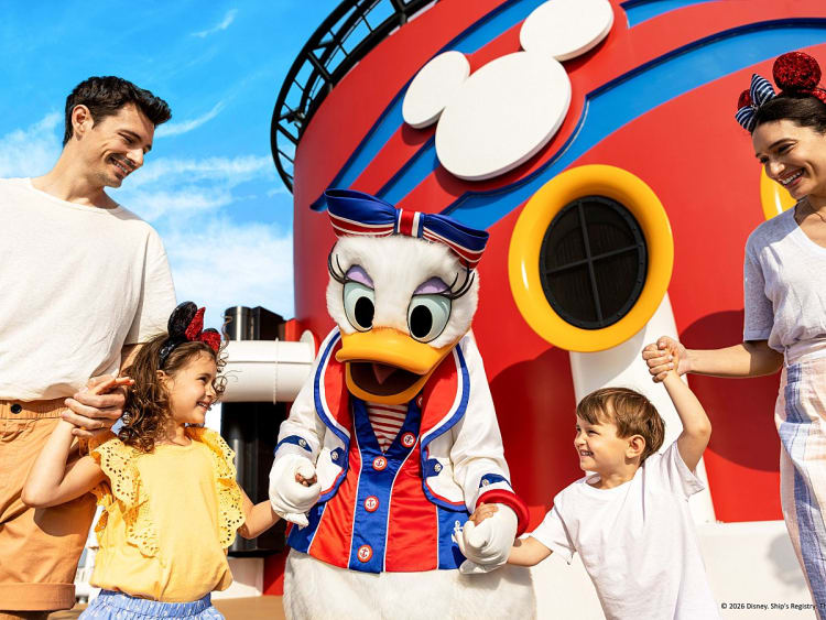 Disney Dream: Daisy an Deck