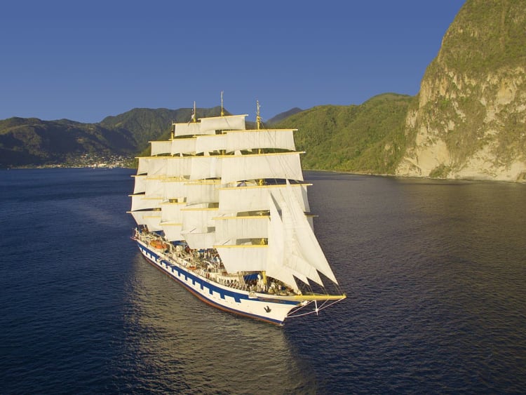 Royal Clipper: Seitliche Ansicht