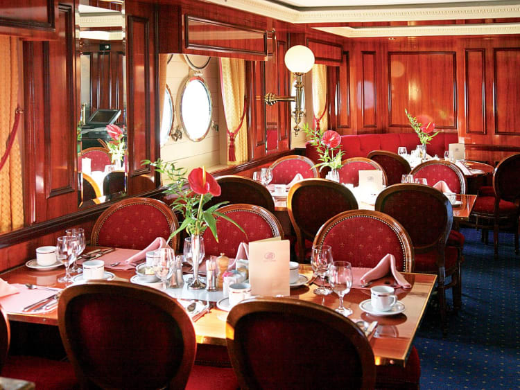 Royal Clipper: Restaurant Clipper Dining Room