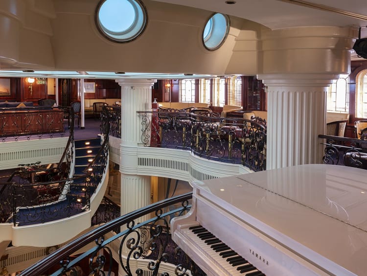 Royal Clipper: Pianobar