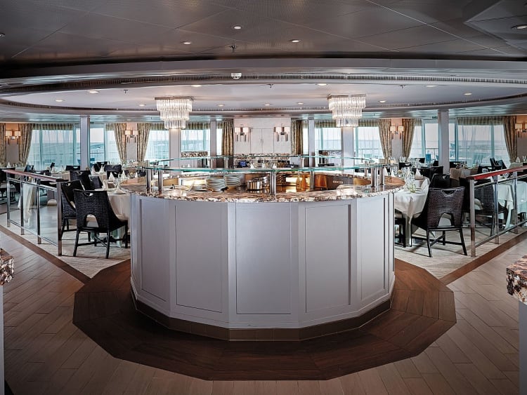 Regent Seven Seas - Seven Seas Navigator - Picture 6