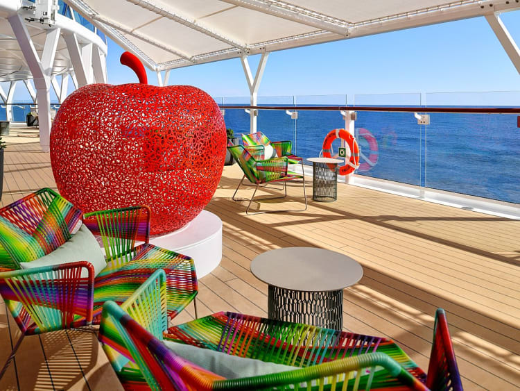 Celebrity Beyond: Eden Terrasse auf Deck 5