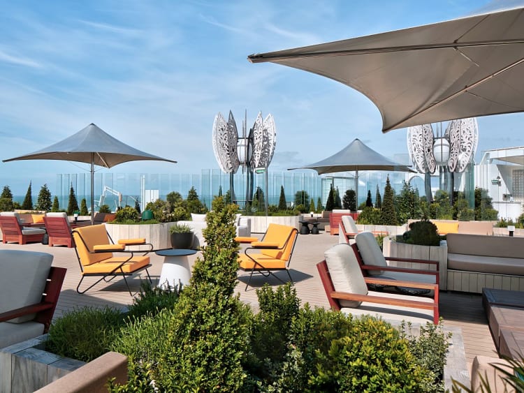 Celebrity Beyond: Rooftop Garden auf Deck 15