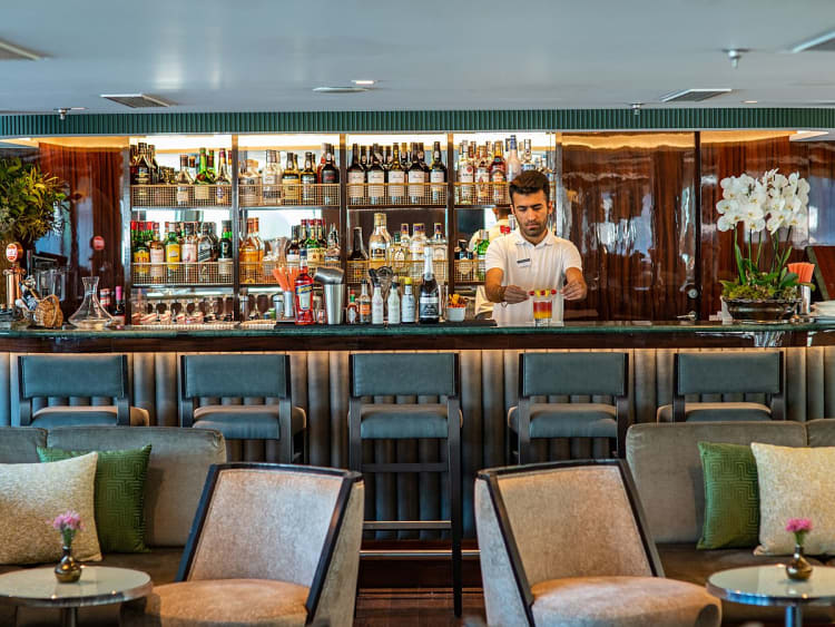 Douro Queen: Panorama-Salon auf dem Hauptdeck