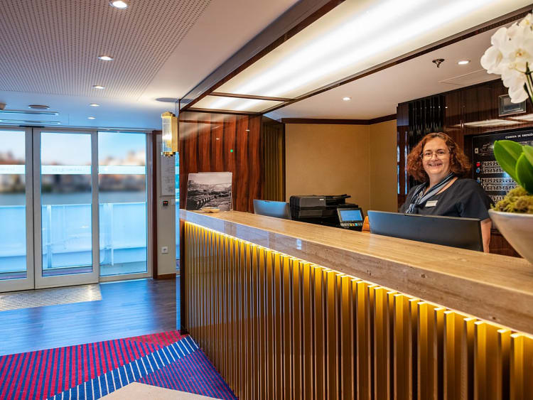 Douro Queen: Rezeption auf dem Hauptdeck