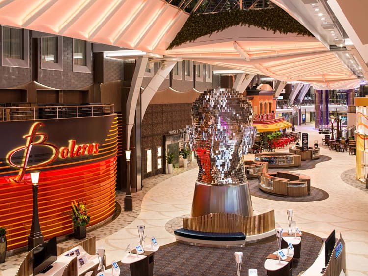 Harmony of the Seas: Royal Promenade