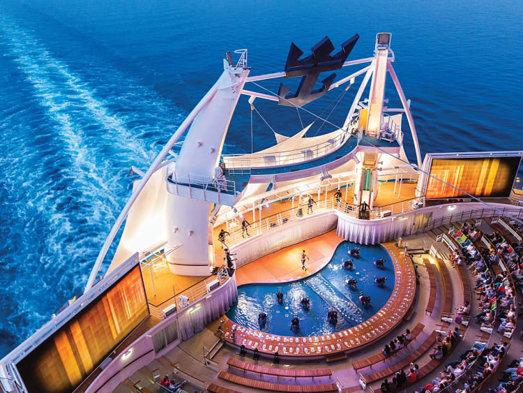 Harmony of the Seas: Aqua Theater
