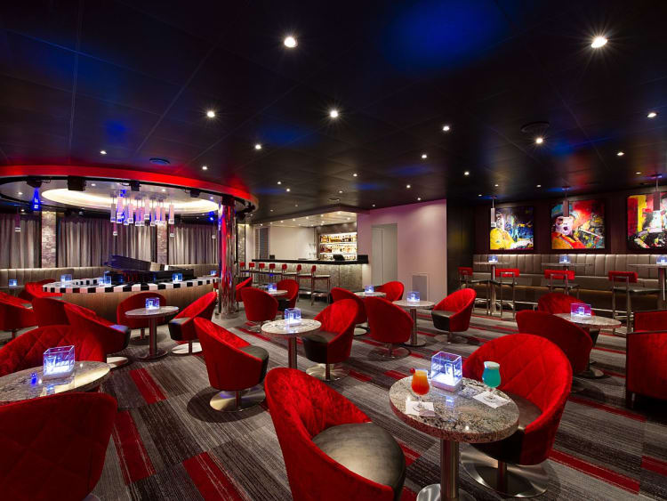 Carnival Panorama: Piano Bar 88