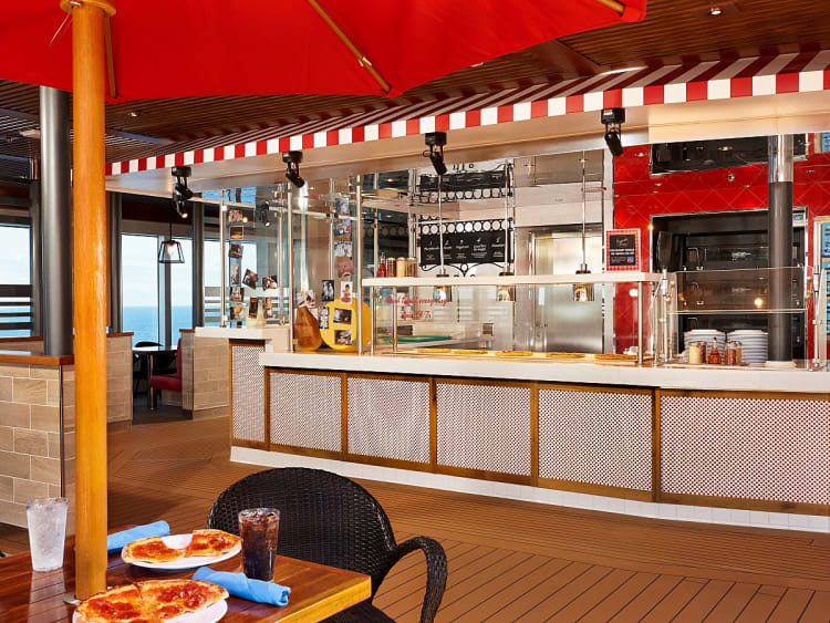 Carnival Panorama: Pizzeria Del Capitano