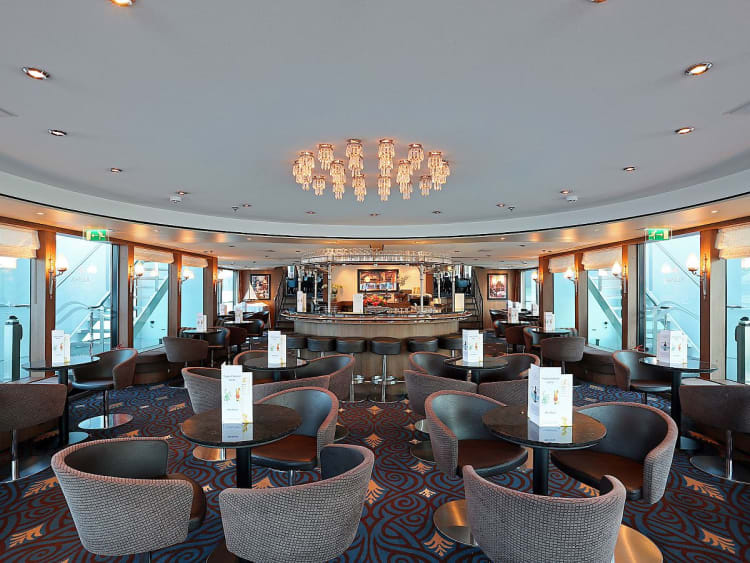 Alina: Panoramalounge