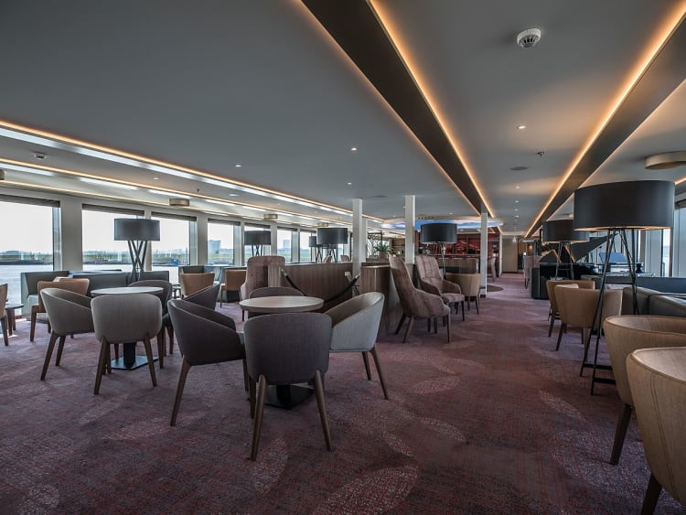 Andrea: Panorama Lounge