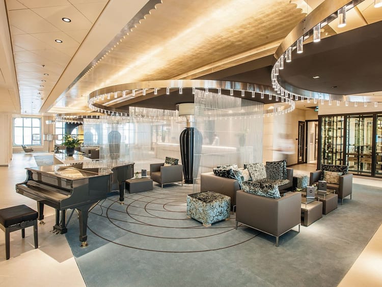 Hapag-Lloyd Cruises - MS EUROPA 2 - Bild 9