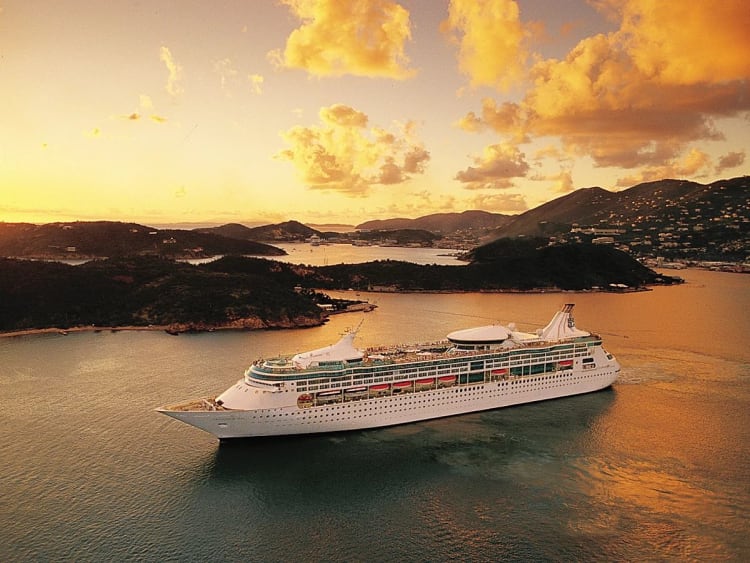 Vision of the Seas: Schiffsbild Sonnenuntergang