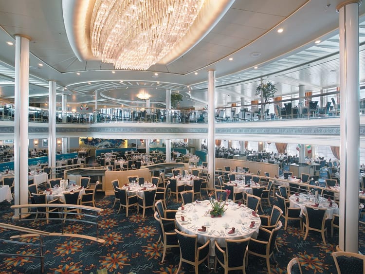 Vision of the Seas: Aquarius Dining Room
