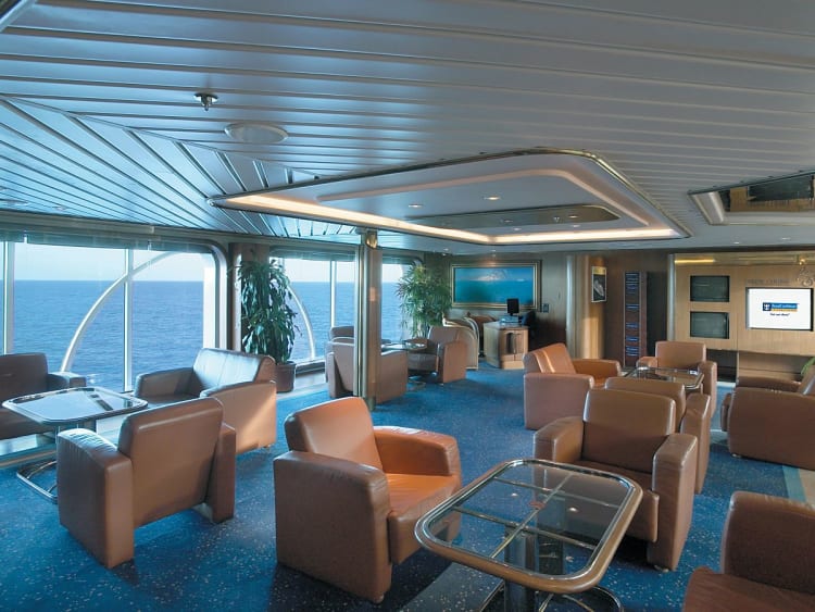 Vision of the Seas: Anchor Lounge