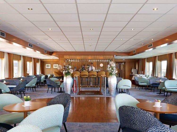 Junker J&ouml;rg: Panorama Lounge