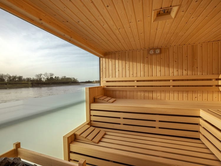Aurelia: Sauna