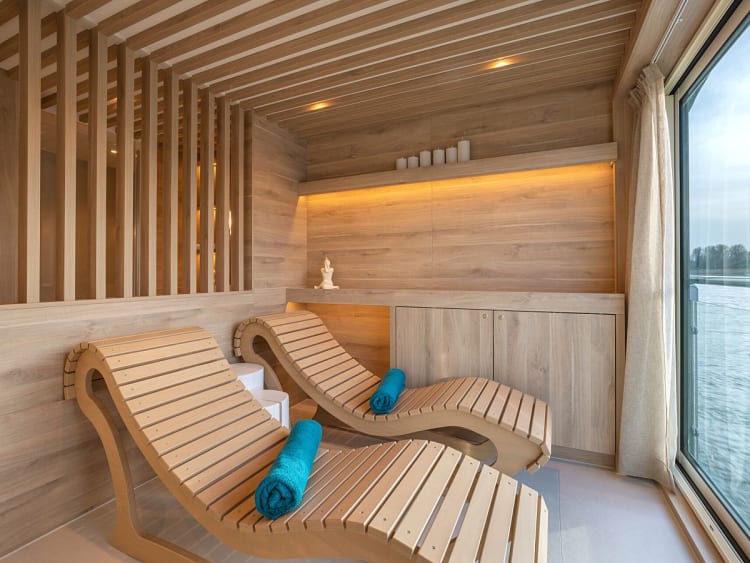 Aurelia: Sauna Ruheraum