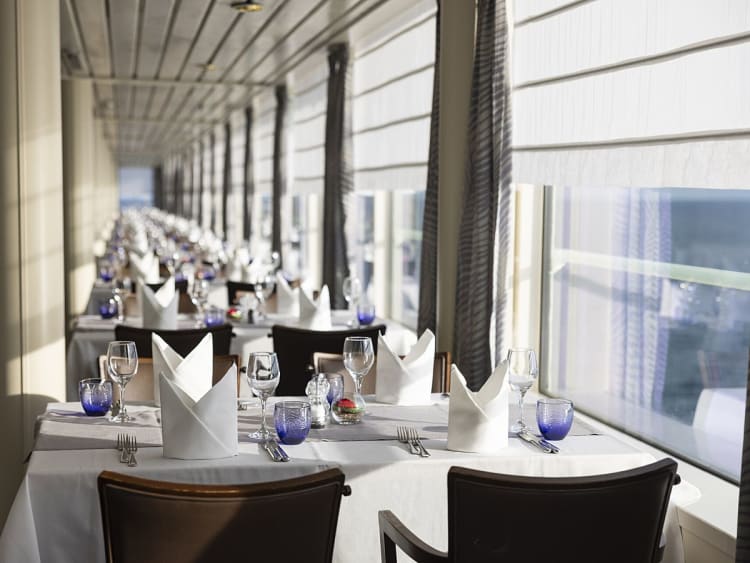 Artania: Lido Buffet-Restaurant Deck 8 (3)