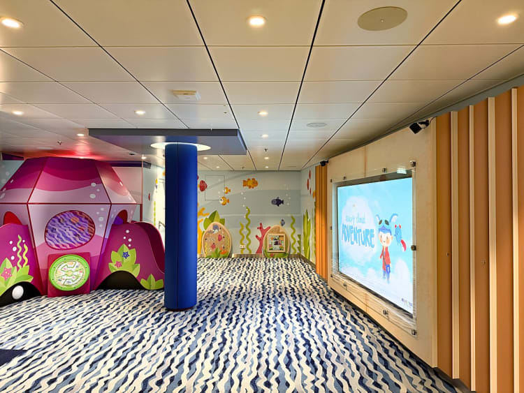 Royal Caribbean Int. - Legend of the Seas - Image 75